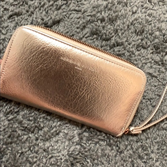 Phone Charging wallet - Picture 6 of 6